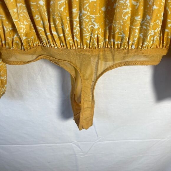 Intimately Free People All Tucks Yellow Floral Printed Thong Back Bodysu… - Picture 5 of 11